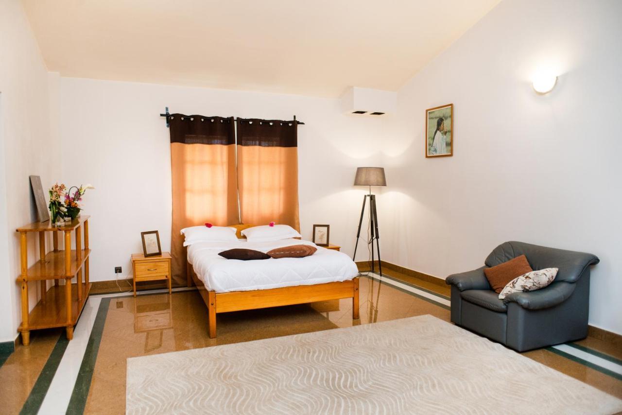 Appartement Somptua Garden à Ivato  Extérieur photo